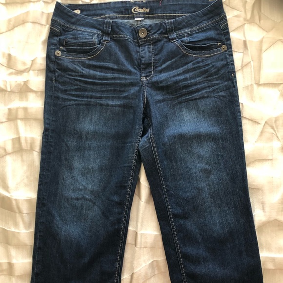 Candie’s women’s Capri jeans - Picture 2 of 3